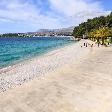 Beach Dance Apartments * Podstrana