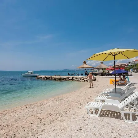 Beach Dance Apartments