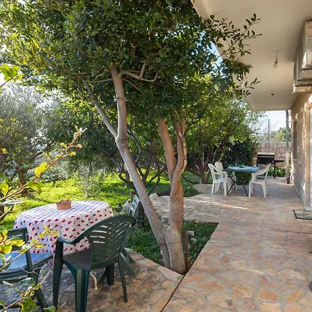 Beach Dance Apartments * Podstrana